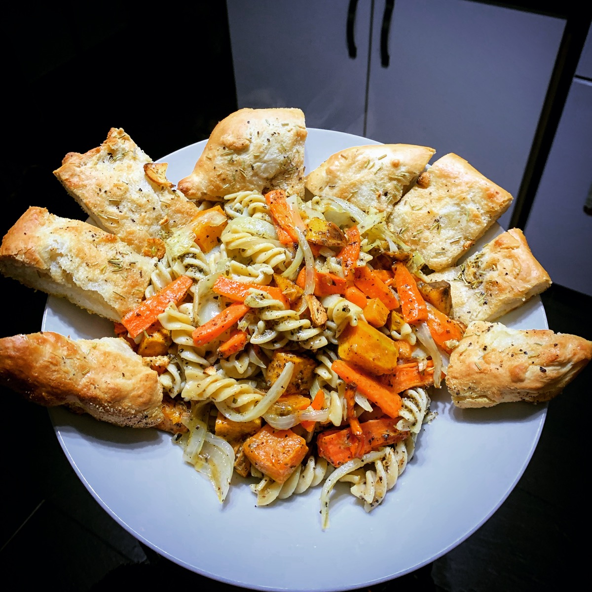 Sweet Potato and Carrot Pasta with Garlic Bread